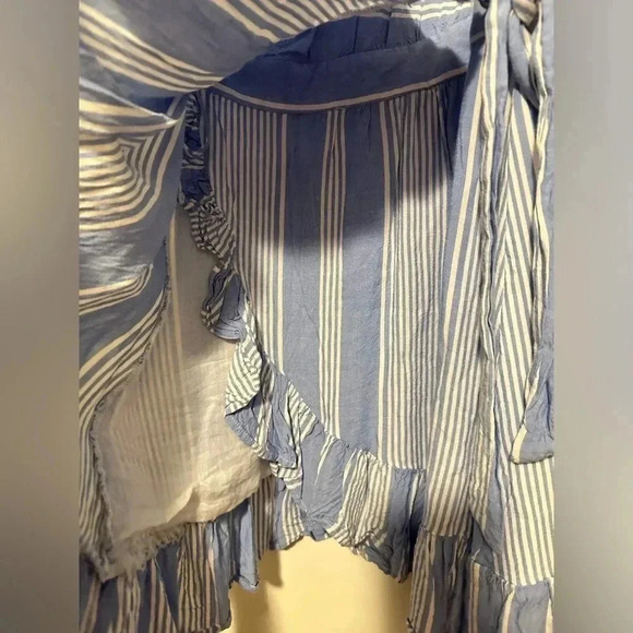 Entro blue striped wrap dress ruffle skirt size M - Picture 3 of 7